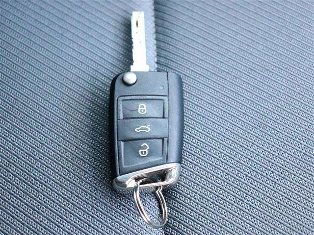 フォルクスワーゲン ティグアン ＴＳＩ　Ｒライン H29年 (関東) 99