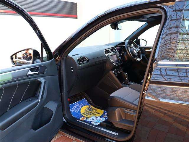 フォルクスワーゲン ティグアン ＴＳＩ　Ｒライン H29年 (関東) 99