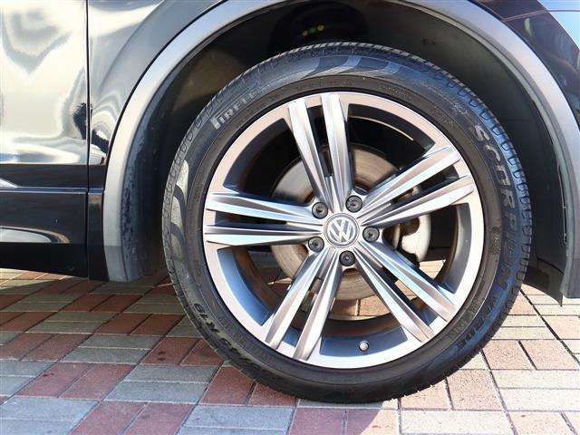 フォルクスワーゲン ティグアン ＴＳＩ　Ｒライン H29年 (関東) 99