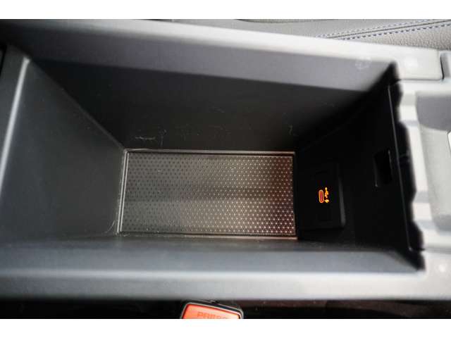 ＢＭＷ １シリーズ １１８Ｉ Ｍスポーツ ＤＣＴ R3年 (近畿) 99