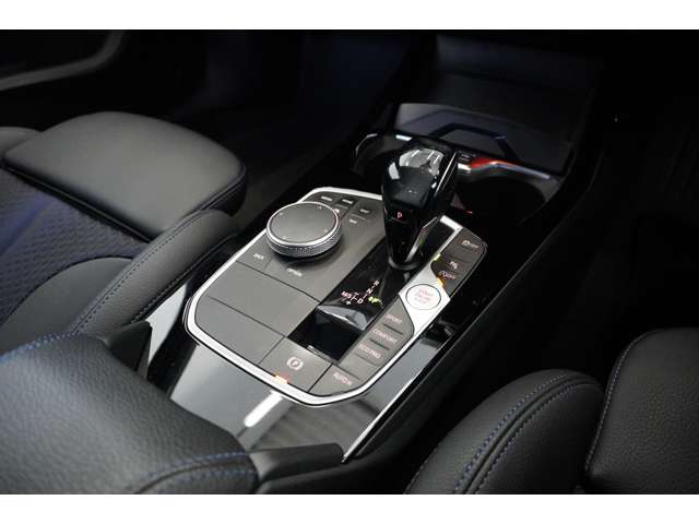 ＢＭＷ １シリーズ １１８Ｉ Ｍスポーツ ＤＣＴ R3年 (近畿) 99