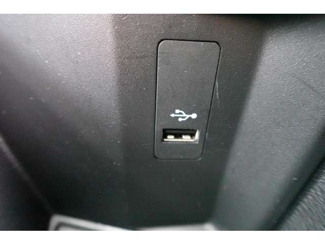 ＢＭＷ Ｘ２ Ｘドライブ１８Ｄ ＭスポーツＸ ディーゼルターボ ４ＷＤ R1年 (近畿) 99