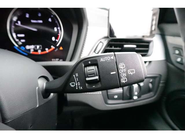 ＢＭＷ Ｘ２ Ｘドライブ１８Ｄ ＭスポーツＸ ディーゼルターボ ４ＷＤ R1年 (近畿) 99