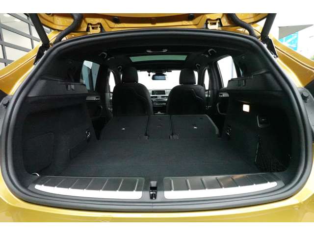 ＢＭＷ Ｘ２ Ｘドライブ１８Ｄ ＭスポーツＸ ディーゼルターボ ４ＷＤ R1年 (近畿) 99