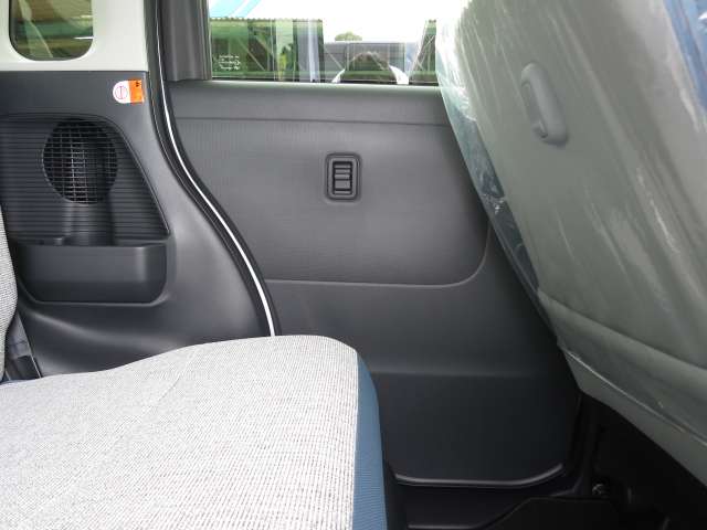 ダイハツ ムーヴ　キャンバス ６６０ ストライプス Ｇ R6年 (関東) 99