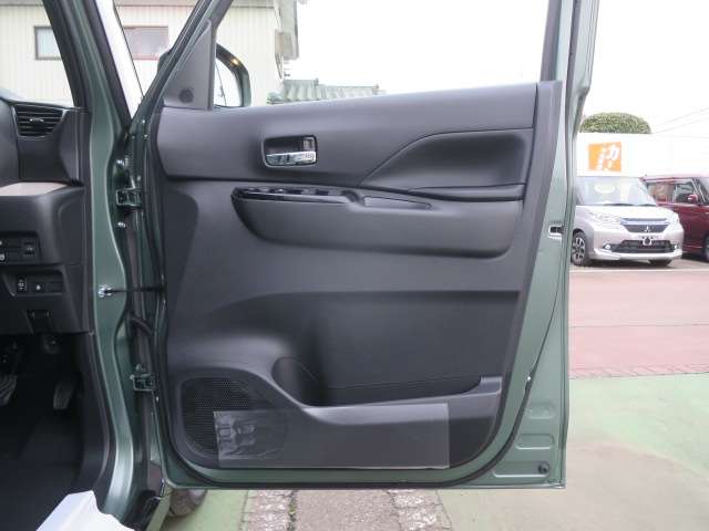 三菱 デリカ　ミニ ６６０ Ｇ プレミアム R7年 (関東) 99