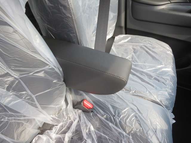 三菱 デリカ　ミニ ６６０ Ｇ プレミアム R7年 (関東) 99