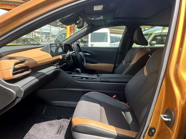 トヨタ クラウン　クロスオーバー　ハイブリッド ２．４ ＲＳ アドバンスト Ｅ－ＦＯＵＲ ＡＤＶＡＮＣＥＤ ４ＷＤ R4年 (東海) 99