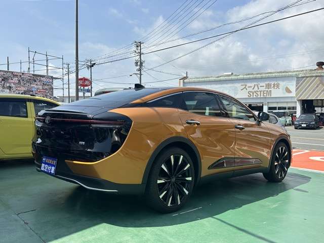 トヨタ クラウン　クロスオーバー　ハイブリッド ２．４ ＲＳ アドバンスト Ｅ－ＦＯＵＲ ＡＤＶＡＮＣＥＤ ４ＷＤ R4年 (東海) 99