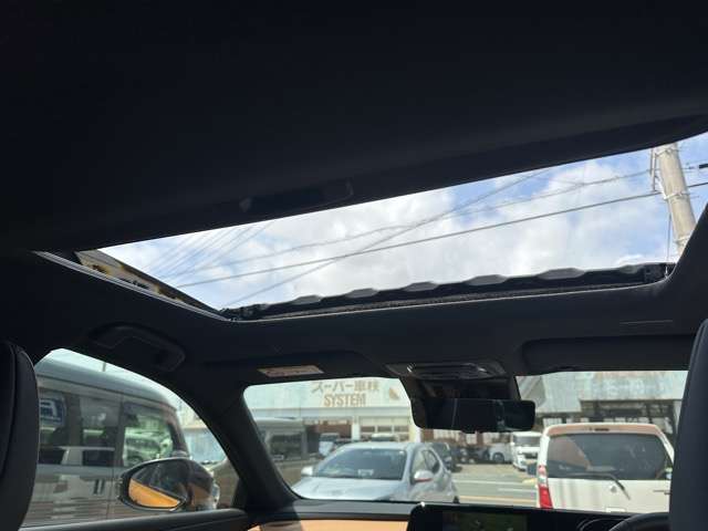 トヨタ クラウン　クロスオーバー　ハイブリッド ２．４ ＲＳ アドバンスト Ｅ－ＦＯＵＲ ＡＤＶＡＮＣＥＤ ４ＷＤ R4年 (東海) 99