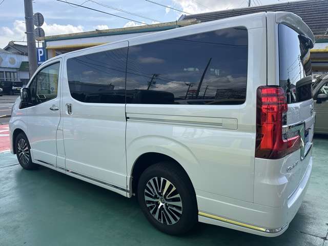 トヨタ グランエース ２．８ Ｇ ディーゼルターボ R5年 (東海) 99