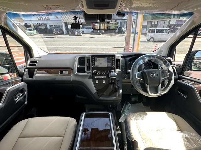 トヨタ グランエース ２．８ Ｇ ディーゼルターボ R5年 (東海) 99