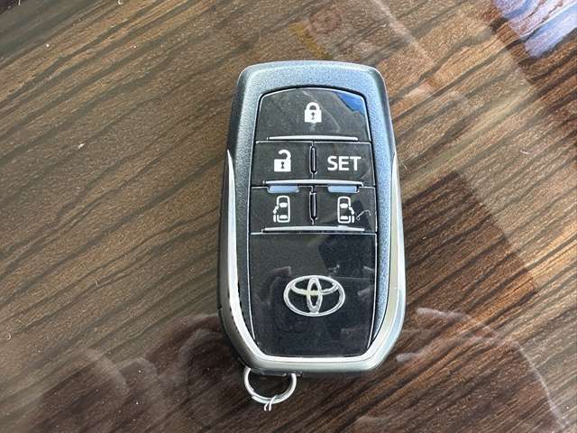 トヨタ グランエース ２．８ Ｇ ディーゼルターボ R5年 (東海) 99