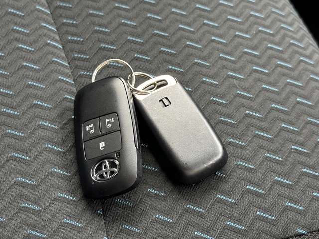 トヨタ ルーミー １．０ カスタム Ｇ R4年 (東海) 99