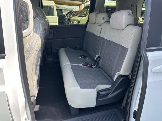 ホンダ フリード　ハイブリッド １．５ Ｅ：ＨＥＶ エアー ＥＸ R7年 (東海) 99