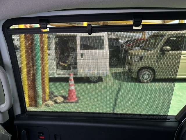 ホンダ フリード　ハイブリッド １．５ Ｅ：ＨＥＶ エアー ＥＸ R7年 (東海) 99