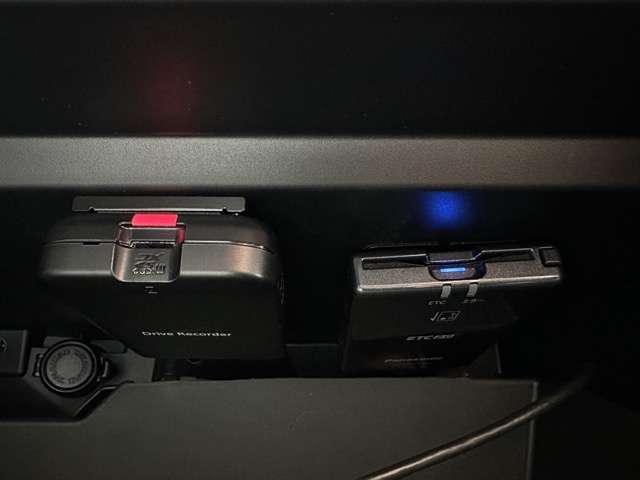 スバル ＢＲＺ ２．４ Ｓ R5年 (東海) 99