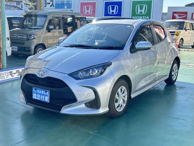 トヨタ ヤリス １．０ Ｘ R4年 (東海) 99