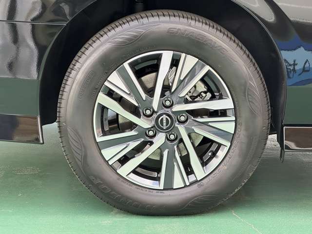日産 セレナ １．４ Ｅ－４ＯＲＣＥ ハイウェイスターＶ ４ＷＤ R7年 (東海) 99