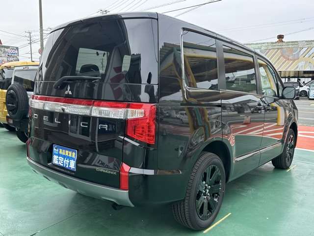 三菱 デリカ　Ｄ：５ ２．２ シャモニー 電動サイドステップ非装着車 ディーゼルターボ ４ＷＤ R6年 (東海) 99