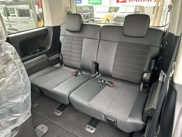 三菱 デリカ　Ｄ：５ ２．２ シャモニー 電動サイドステップ非装着車 ディーゼルターボ ４ＷＤ R6年 (東海) 99