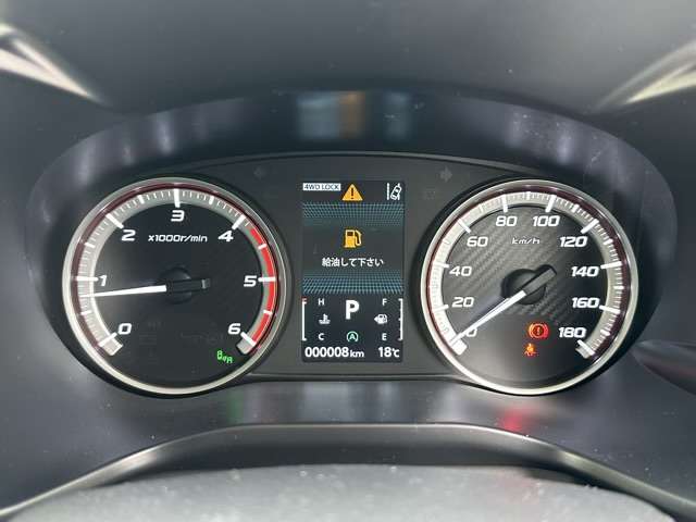 三菱 デリカ　Ｄ：５ ２．２ シャモニー 電動サイドステップ非装着車 ディーゼルターボ ４ＷＤ R6年 (東海) 99