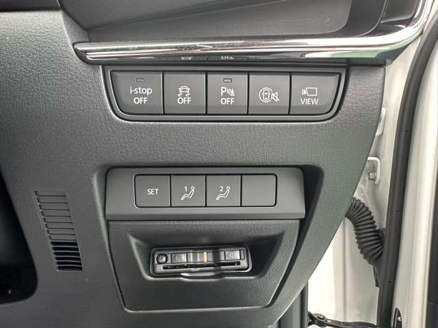 マツダ ＭＡＺＤＡ３　ファストバック ２．０ ２０Ｓ ブラックトーンエディション R4年 (東海) 99