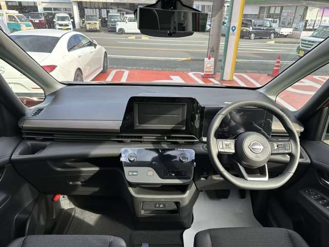 日産 セレナ １．４ Ｅ－ＰＯＷＥＲ ハイウェイスターＶ R6年 (東海) 99