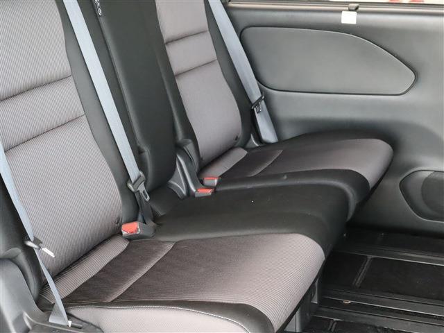 日産 セレナ ２．０ ハイウェイスター Ｖ R4年 (東海) 99