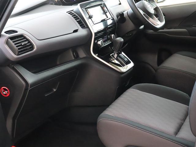 日産 セレナ ２．０ ハイウェイスター Ｖ R4年 (東海) 99