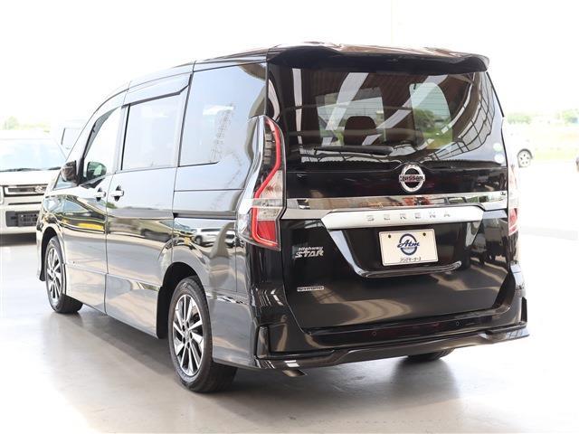 日産 セレナ ２．０ ハイウェイスター Ｖ R4年 (東海) 99