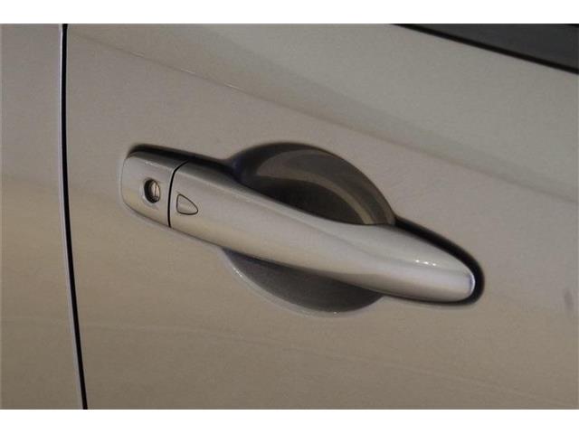 日産 ノート １．２ Ｘ R3年 (東海) 99