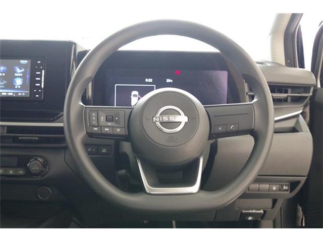 日産 ノート １．２ Ｘ R3年 (東海) 99