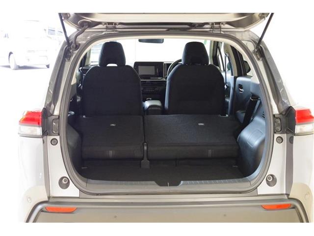 日産 ノート １．２ Ｘ R3年 (東海) 99