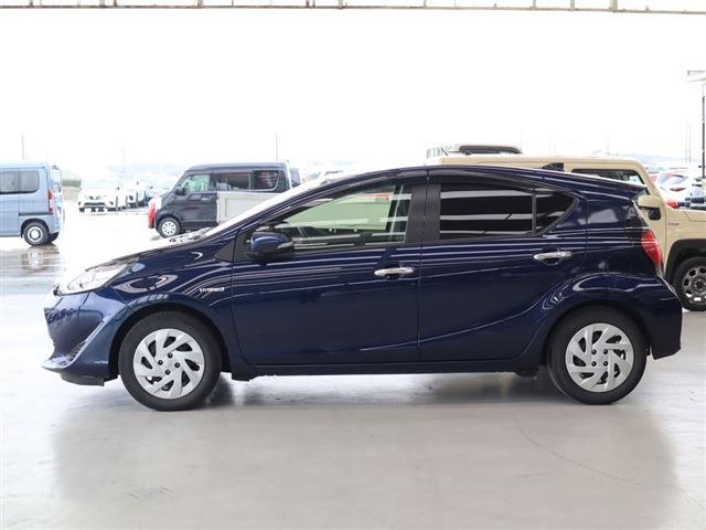 トヨタ アクア １．５ Ｓ スタイルブラック R1年 (東海) 99