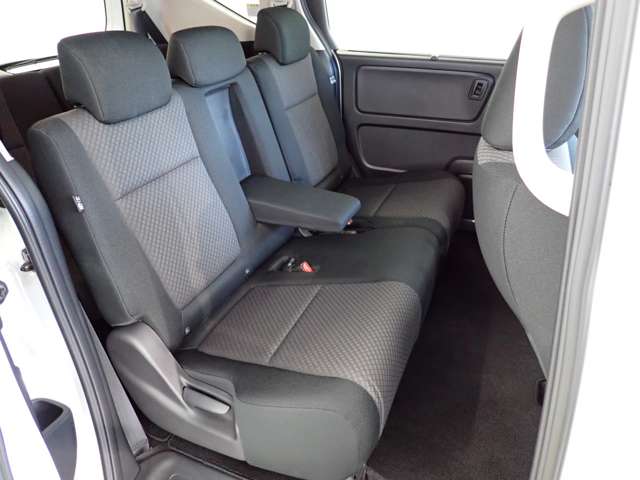 ホンダ フリード　ハイブリッド １．５ ハイブリッド Ｇ ブラックスタイル R5年 (関東) 99