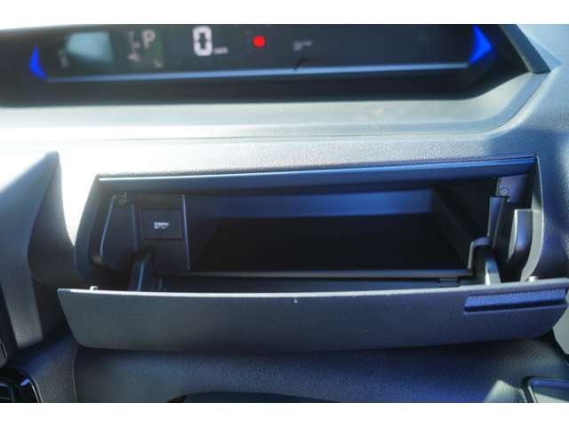 ダイハツ タント ６６０ カスタム Ｘ R6年 (関東) 99