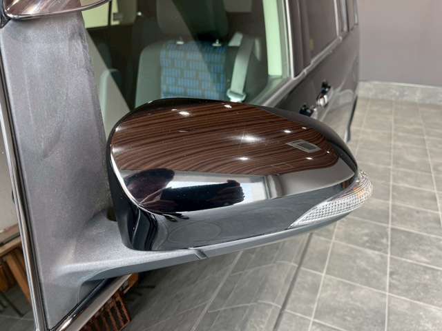 トヨタ アイシス １．８ プラタナ Ｖセレクション H26年 (近畿) 99