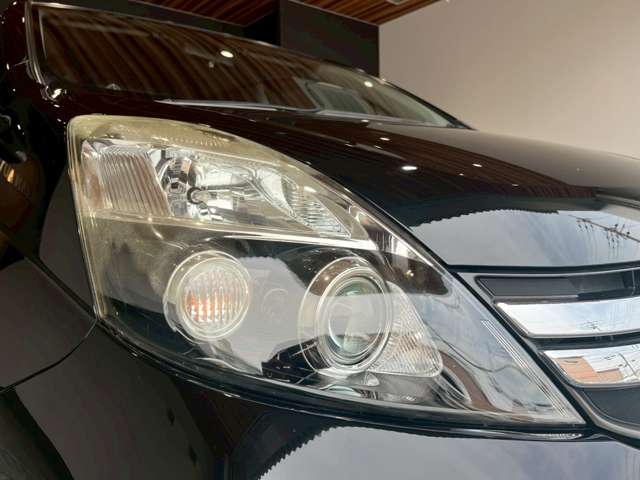 トヨタ アイシス １．８ プラタナ Ｖセレクション H26年 (近畿) 99