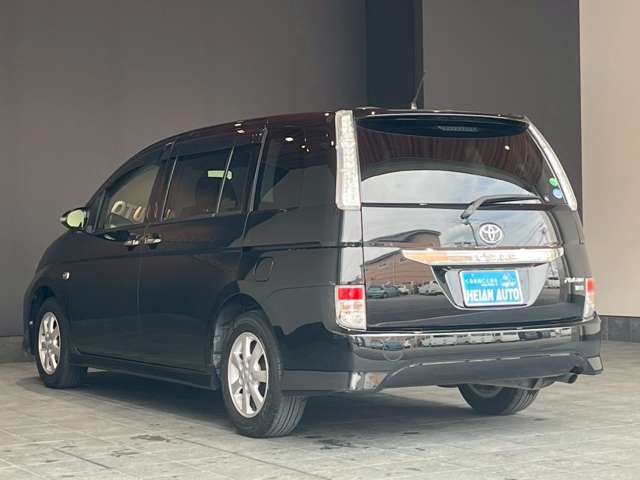 トヨタ アイシス １．８ プラタナ Ｖセレクション H26年 (近畿) 99