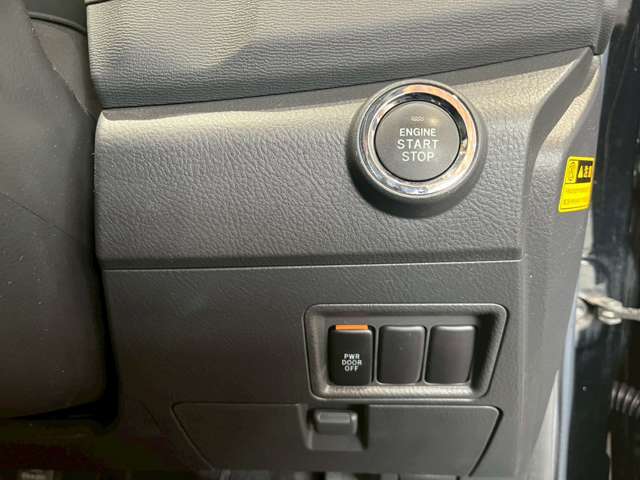 トヨタ アイシス １．８ プラタナ Ｖセレクション H26年 (近畿) 99