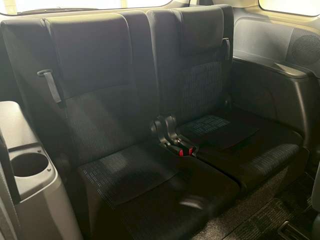 トヨタ アイシス １．８ プラタナ Ｖセレクション H26年 (近畿) 99