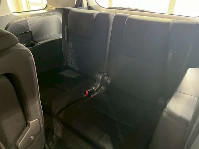 トヨタ アイシス １．８ プラタナ Ｖセレクション H26年 (近畿) 99