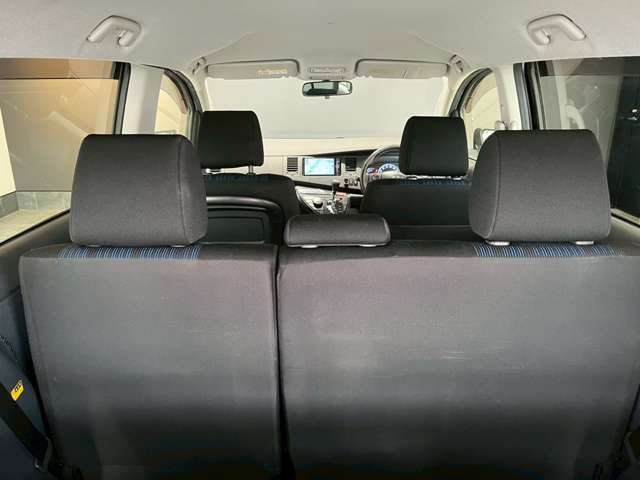 トヨタ アイシス １．８ プラタナ Ｖセレクション H26年 (近畿) 99