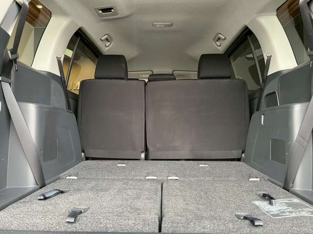 トヨタ アイシス １．８ プラタナ Ｖセレクション H26年 (近畿) 99