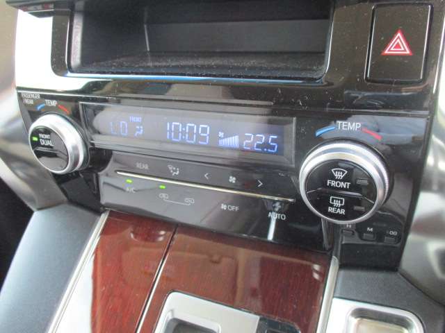 トヨタ アルファード ２．５ Ｘ H29年 (中国) 99