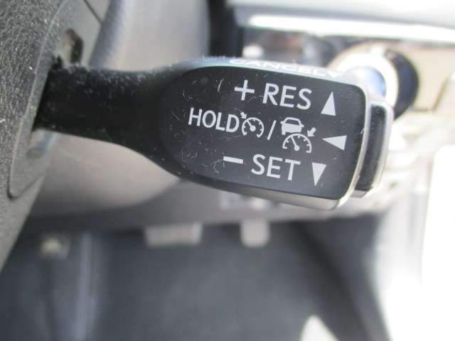 トヨタ プリウス １．８ Ａ プレミアム ツーリングセレクション R2年 (中国) 99