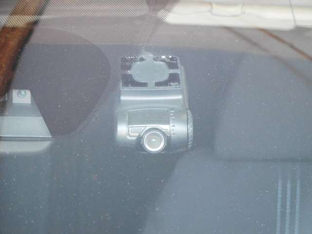 日産 ノート １．２ Ｘ ＤＩＧ－Ｓ H26年 (九州・沖縄) 99