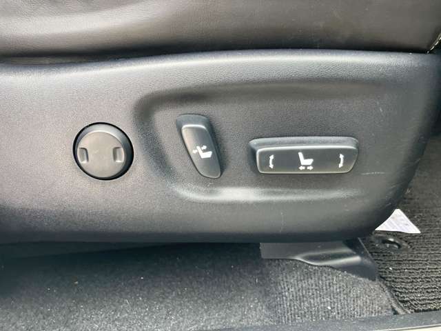 トヨタ ハリアー　ハイブリッド ２．５ ハイブリッド Ｅ－ＦＯＵＲ プレミアム ４ＷＤ H26年 (東北) 99