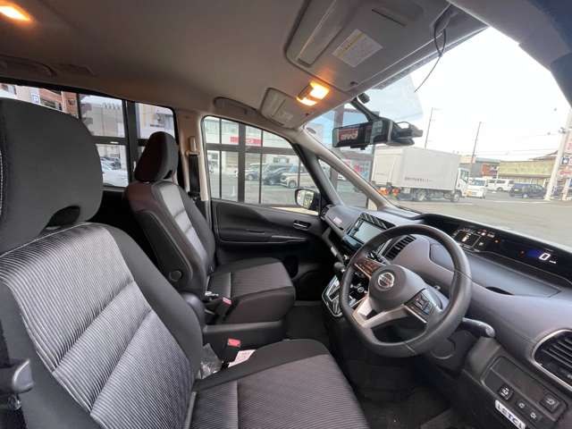 日産 セレナ ２．０ ハイウェイスター Ｖ ４ＷＤ R4年 (東北) 99